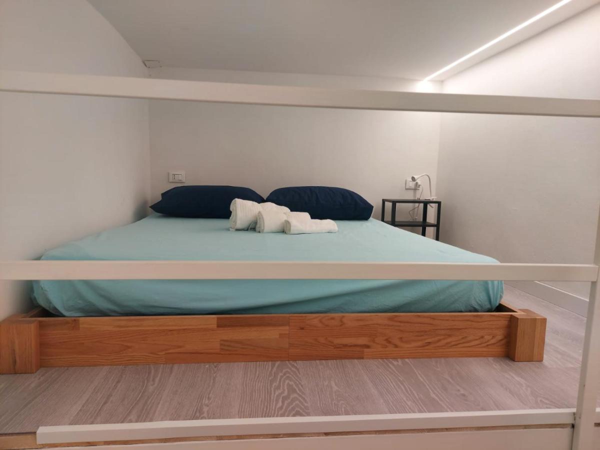 Ferienwohnung Casa Viola Elegante E Sul Mare Di Mondello Palermo Exterior foto